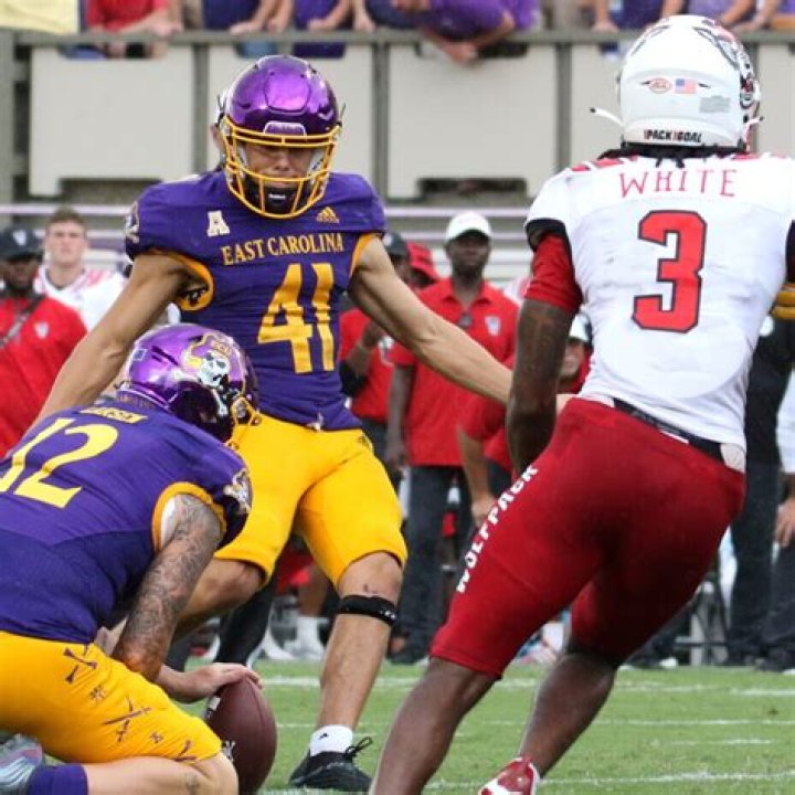 
Owen Daffer Height, Weight, Net Worth, Age, Birthday, Wikipedia, Who, Nationality, Biography 