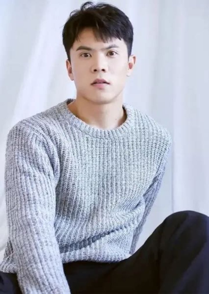 Phil Wang Height, Weight, Net Worth, Age, Birthday, Wikipedia, Who, Instagram, Biography