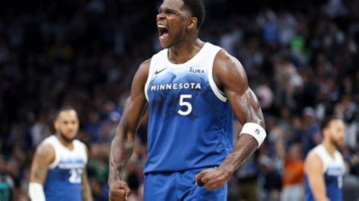 Pip Edwards Height, Weight, Net Worth, Age, Birthday, Wikipedia, Who, Instagram, Biography