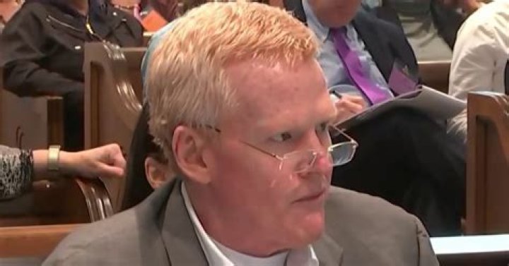 Prosecutors Detail How Son’s Cell Phone Video Allegedly Places Alex Murdaugh at Murder Scene