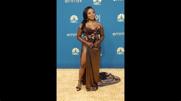 
Quinta Brunson Makes Her Fashionable 2022 Emmys Red Carpet Debut 