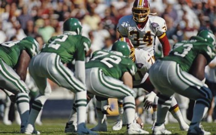 
Randall Cunningham Height, Weight, Net Worth, Age, Birthday, Wikipedia, Who, Nationality, Biography 