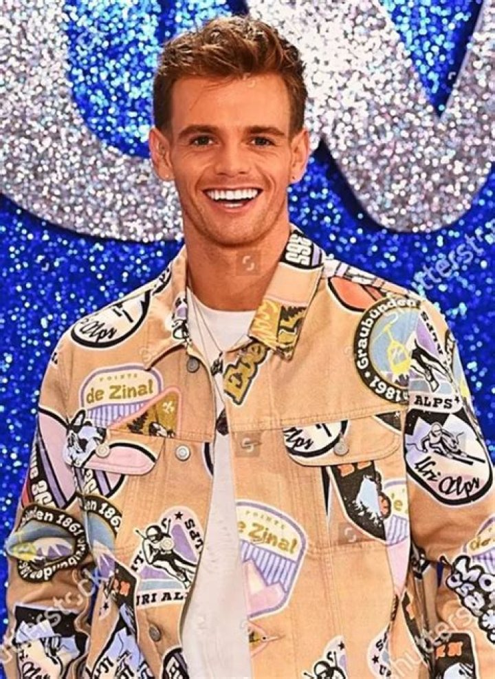 
Regan Gascoigne On Dancing On Ice Is Openly Bisexual But What Is His Relationship Status? 