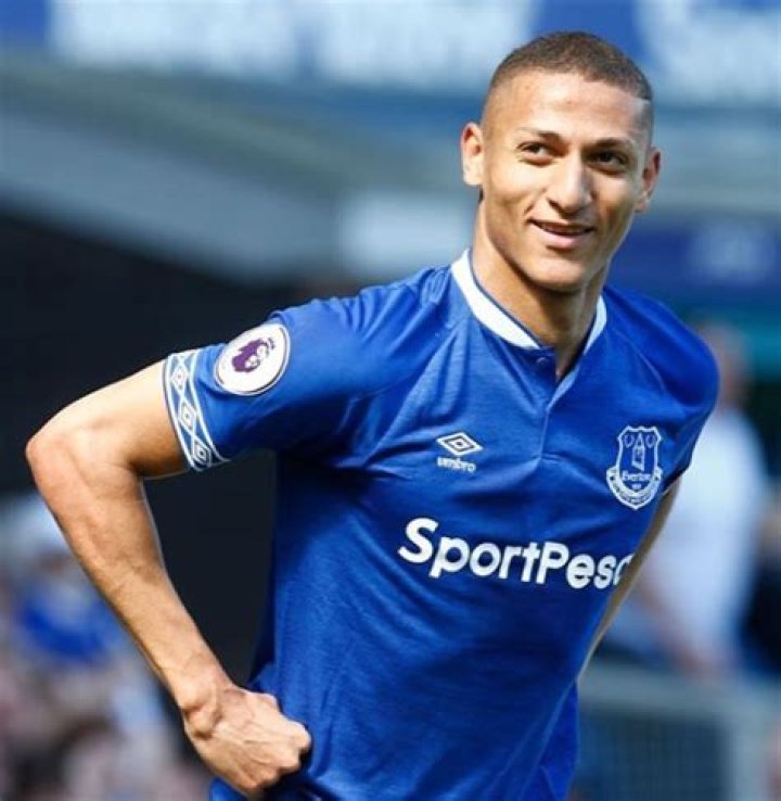
Richarlison Height, Weight, Net Worth, Age, Birthday, Wikipedia, Who, Nationality, Biography 