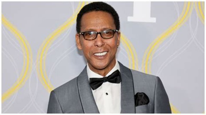 
Ron Cephas Jones Height, Weight, Net Worth, Age, Birthday, Wikipedia, Who, Instagram, Biography 