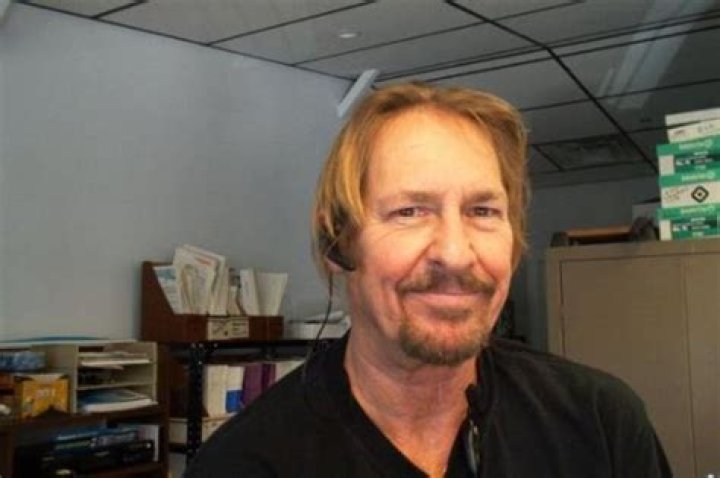 
Ron Deutschendorf Height, Weight, Net Worth, Age, Birthday, Wikipedia, Who, Nationality, Biography 