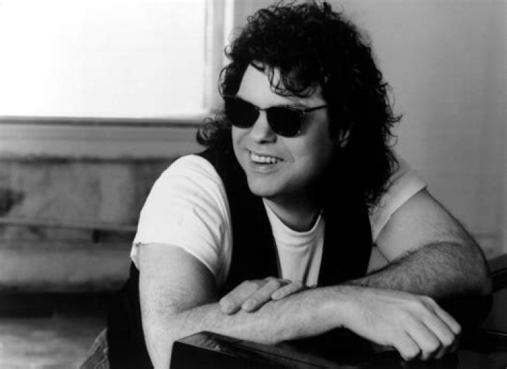 
Ronnie Milsap Height, Weight, Net Worth, Age, Birthday, Wikipedia, Who, Nationality, Biography 