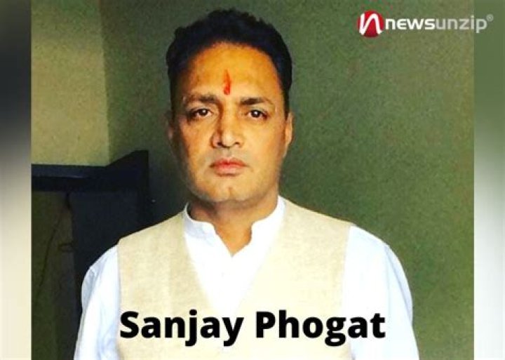 
Sanjay Phogat Height, Weight, Net Worth, Age, Birthday, Wikipedia, Who, Nationality, Biography 