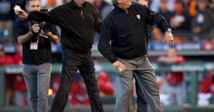 SF Giants Confirm Duane Kuiper Wife Michelle Kuiper Died, Was She Sick?