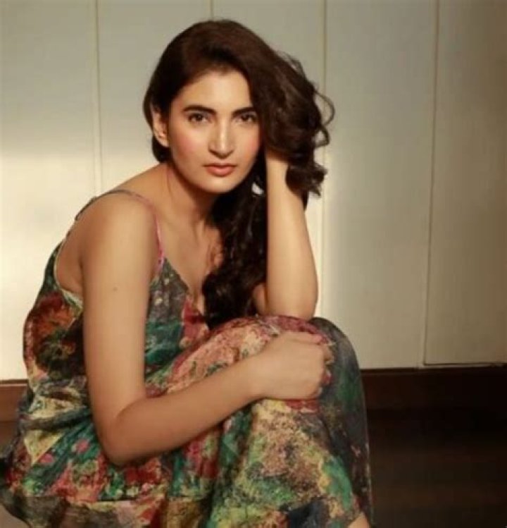 Shivani Raghuvanshi Height, Weight, Net Worth, Age, Birthday, Wikipedia, Who, Nationality, Biography