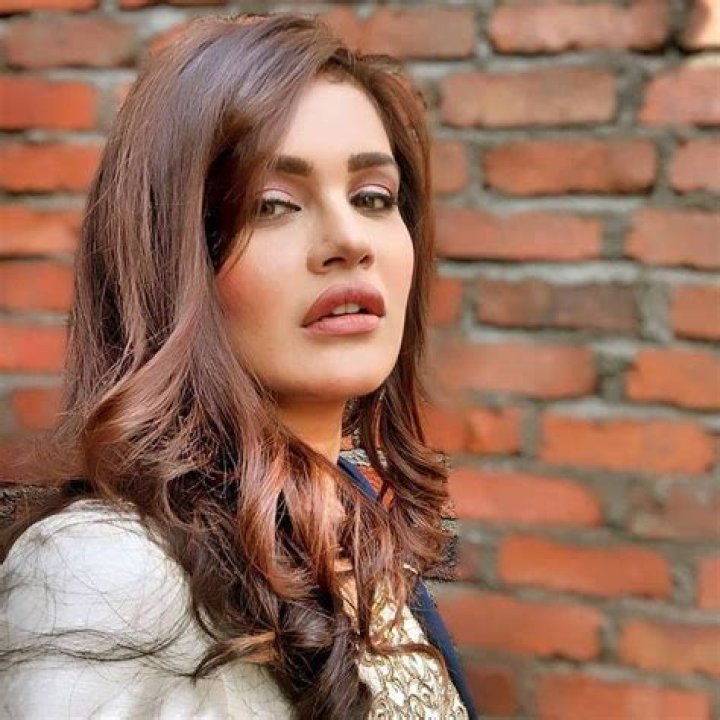 Shraddha Jaiswal Height, Weight, Net Worth, Age, Birthday, Wikipedia, Who, Instagram, Biography