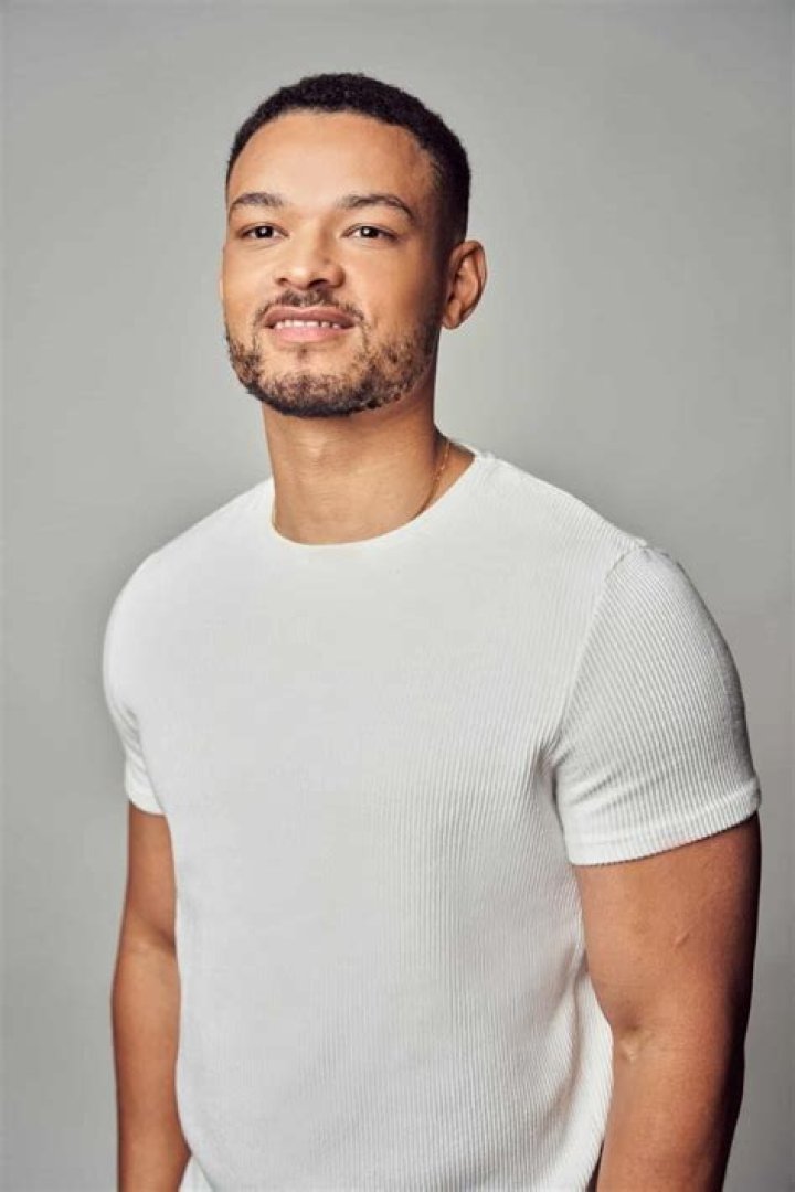 Steven Bartlett Height, Weight, Net Worth, Age, Birthday, Wikipedia, Who, Nationality, Biography