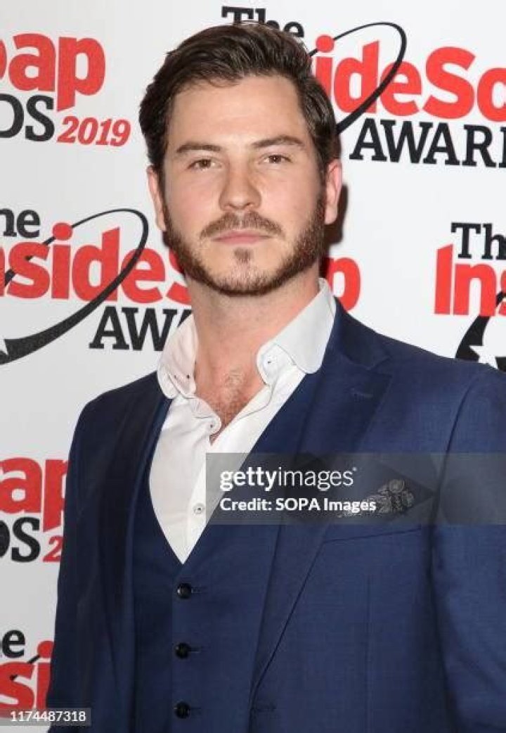 
Toby Alexander Smith Height, Weight, Net Worth, Age, Birthday, Wikipedia, Who, Instagram, Biography 