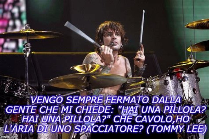 
Tommy Lee Meme As Musician Facebook Pics Takes Over Social Media 