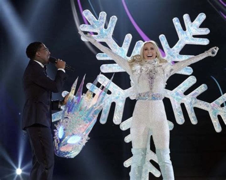 
Well, We Were Right All Along, Nikki Glaser Is In Fact Snowstorm on The Masked Singer 