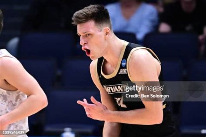 
What Is Peter Kiss Basketball Age & Height? Bryant University Player Shows Off A Potential Bright Future 