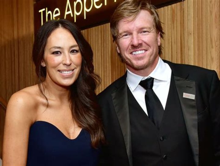 What Is The Net Worth Of Chip And Joanna Gaines? Earnings and Salary 2022