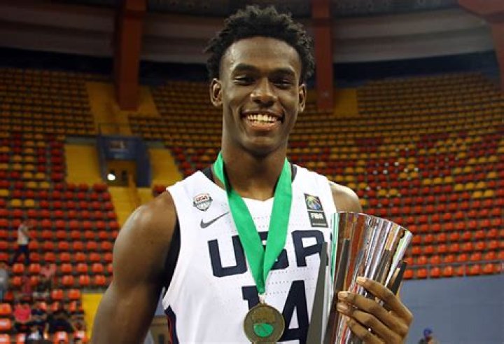 Who Are Jalen Duren Parents? Info On His Mother While Father Name Is A Msytery