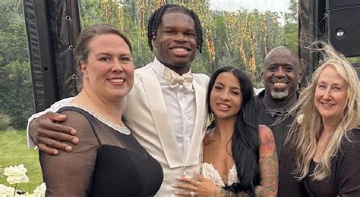 
Who Are Lachie Hunter Parents? Everything To Know About His Family Tree 