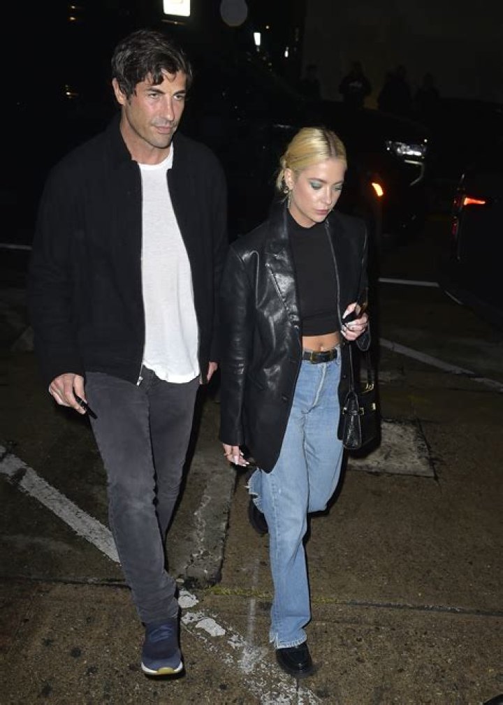 
Who Is Ashley Benson Dating? Know Ashley Benson Boyfriend, Age, Birthday, Networth, Height And More 