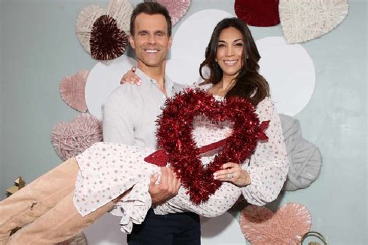 
Who Is Cameron Mathison Wife, Vanessa Arevalo? Here’s A Look At Their Relationship 