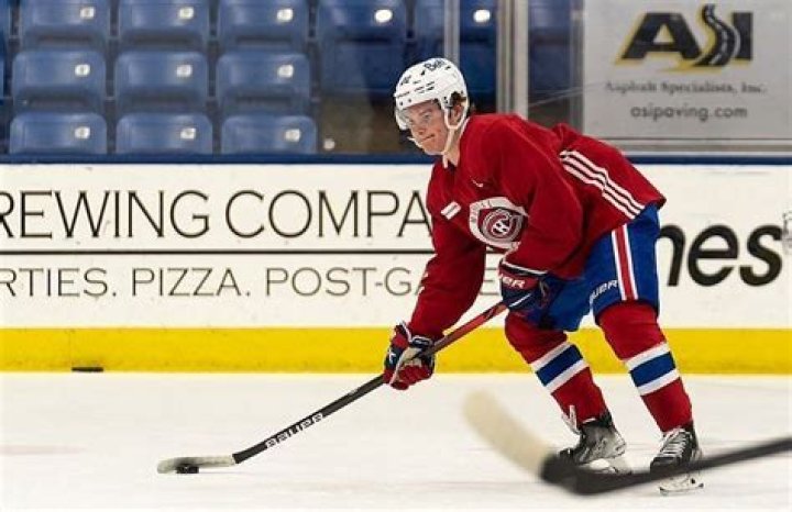 Who Is Cole Caufield Girlfriend?