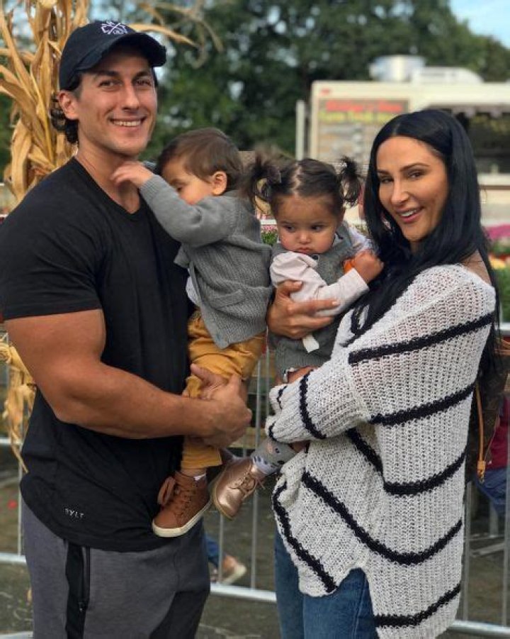 
Who Is Damir Hadžović Wife Tannie Graff Hadzovic? Son & Daughter 