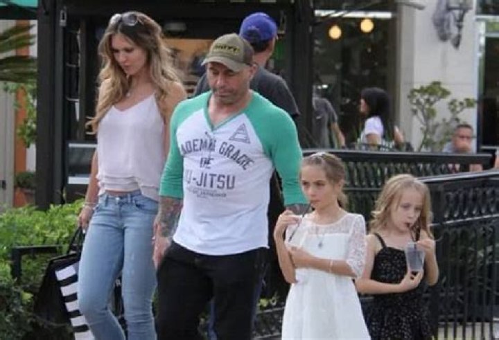 
Who is Joe Rogan’s wife, Jessica Rogan? Her Wiki: Age, Net Worth, Daughter, Family 