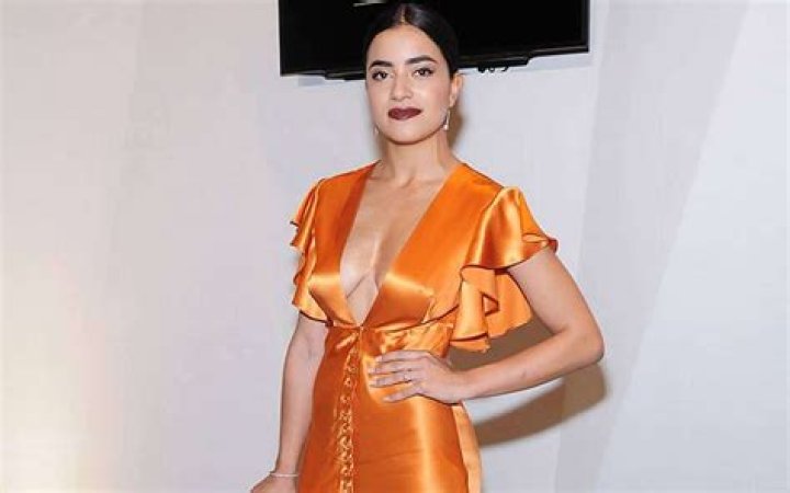 
Who is Paulina Gaitán? Age, Height, Husband, Net Worth, Bio 