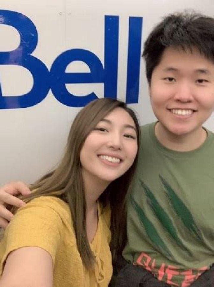 
Who Is XChocoBars Dating? Details About Her Boyfriend And Net Worth 