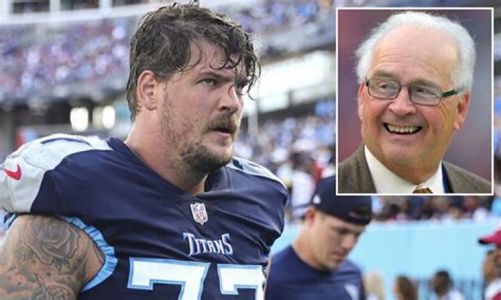 
Why NFL star Taylor Lewan is suing doctors, others involved in his 2020 ACL surgery 