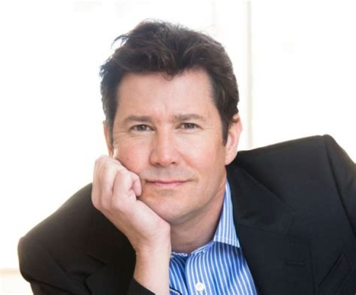 
William Ragsdale Height, Weight, Net Worth, Age, Birthday, Wikipedia, Who, Nationality, Biography 