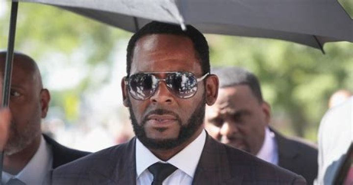 
Witness In R. Kelly Case Gives Testimony Of Frequent Underage Sex With Singer 