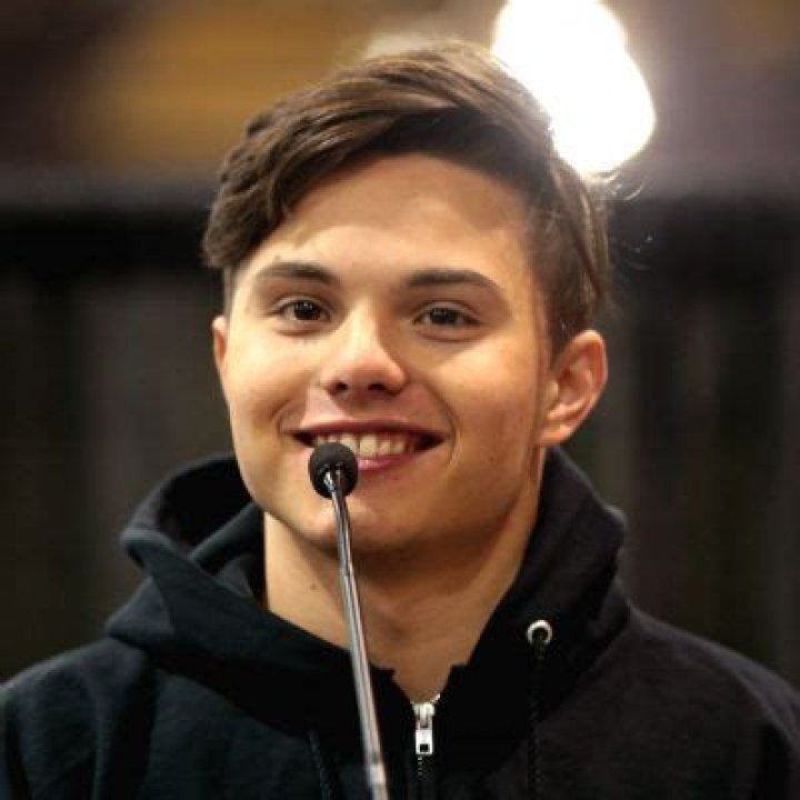 Zachry Callison Height, Weight, Net Worth, Age, Birthday, Wikipedia, Who, Instagram, Biography