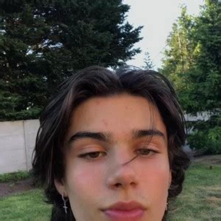 
Zario Bolanos Height, Weight, Net Worth, Age, Birthday, Wikipedia, Who, Nationality, Biography 