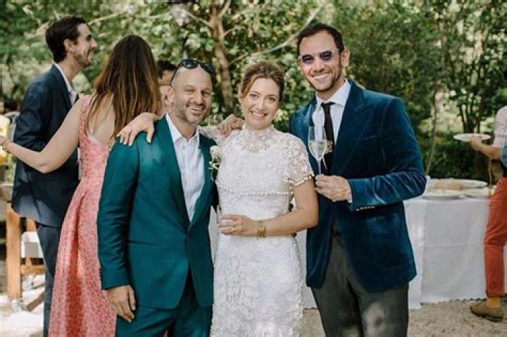 Zoe Perry Is Married To Her Secret Husband Gab Taraboulsy